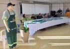 Catadores de recicláveis de Marechal Cândido Rondon recebem novos uniformes em evento no paço municipal