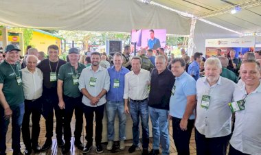Prefeito Lari Hitz participa da abertura do Agroshow Copagril 2026 em Marechal Cândido Rondon