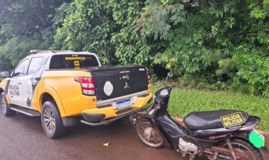 Polícia Rodoviária recupera motoneta furtada durante a Operação Verão Costa Oeste em Santa Helena