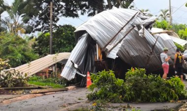 Temporal provoca destruição e deixa centenas sem energia em Maripá; o telhado de uma casa foi arrancado por inteiro