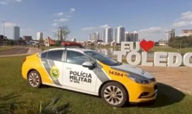 Motorista embriagado colide caminhonete contra carreta estacionada em Toledo