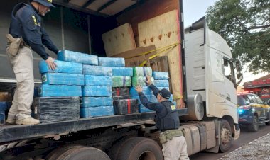 PRF apreende quase 2 toneladas de maconha na BR-163, em Marechal Rondon, e prende caminhoneiro por tráfico e uso de “rebite”