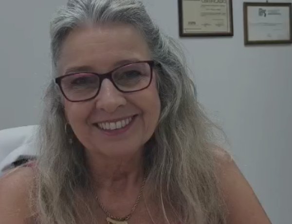 Drª Lilian  fala sobre as conquistas do deputado Dilceu Sperafico para a secretaria de saúde de Nova  Santa Rosa