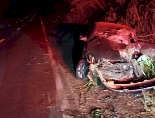 Grave acidente envolve três veículos na PR-496 em Terra Roxa