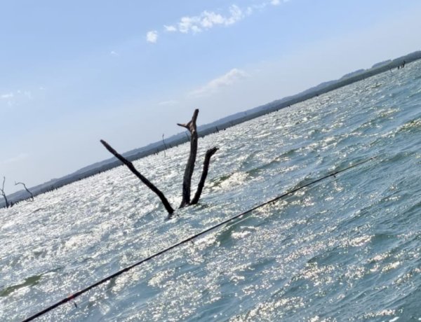 Corpo é encontrado boiando no Lago de Itaipu, próximo a Porto Mendes