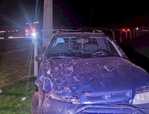 Veículos de Terra Roxa e  Belo Horizonte  se envolvem em acidente  na PR-364  e deixa motorista de 55 anos  ferido