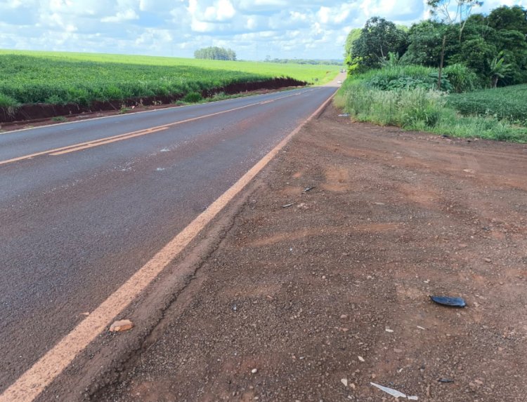 Mulher fica ferida após capotamento na PR-491  próximo ao acesso da Linha Neuhaus em Novo Três Passos