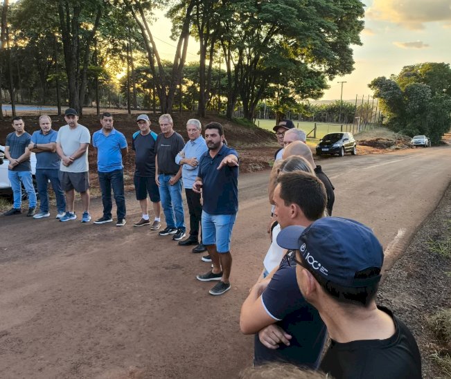 Prefeitura de Marechal Cândido Rondon entrega recape asfáltico na Linha Palmital