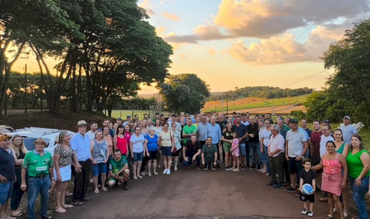 Prefeitura de Marechal Cândido Rondon entrega recape asfáltico na Linha Palmital