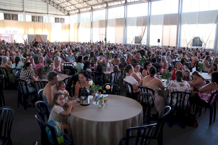Evento reúne cerca de mil mulheres em comemoração ao Dia da Mulher em Nova Santa Rosa