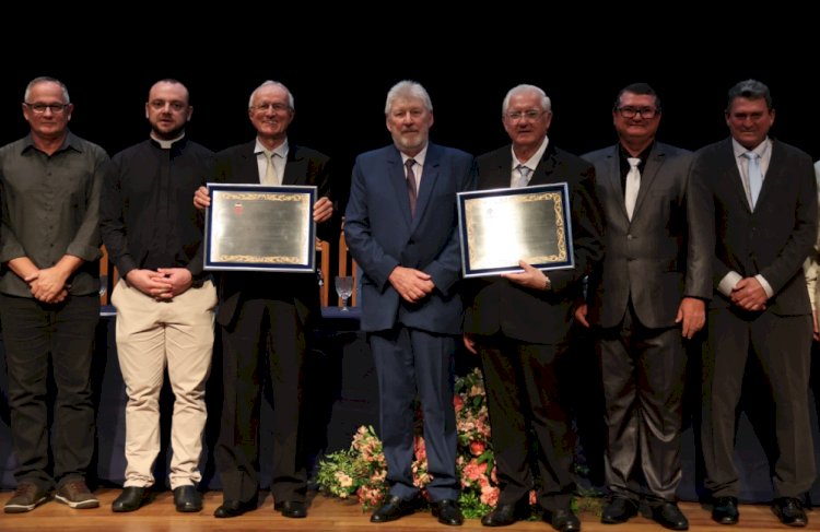 Nova Santa Rosa homenageia professor Elio Migliorança e padre Lucas Sebastião Schwarz com títulos honoríficos