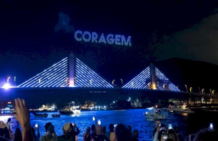 Show de luzes, drones e música emociona o público e celebra entrega da Ponte de Guaratuba 01/05/2026 - 20:17