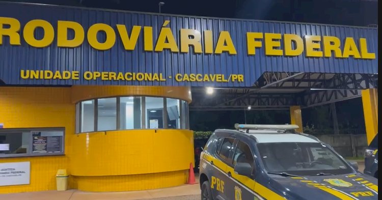 Duas ações da PRF em Cascavel resultam na apreensão de mais de 2,5 toneladas de drogas