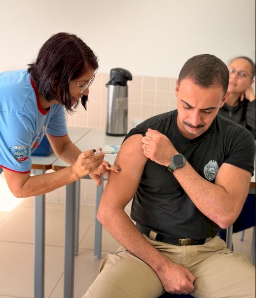 BPFRON promove campanha de vacinação para forças de segurança em Guaíra