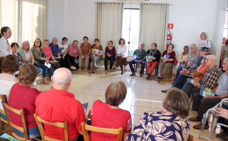 Programa Saúde em Equilíbrio reúne expressiva participação no Clube de Idosos 25 de Julho em Nova Santa Rosa