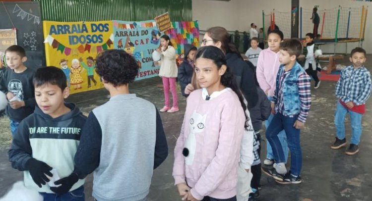 Festa Junina do CAF Reúne Crianças, Adolescentes e Idosos em Tarde de Integração e Tradição em Marechal Cândido Rondon