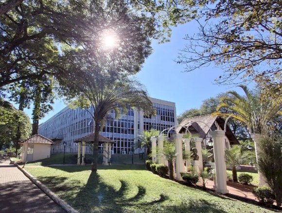 Prefeitura de Marechal Cândido Rondon acompanha pagamento de zeladoras e rescinde contrato com empresa terceirizada
