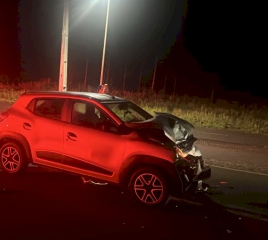 Novas informações sobre o grave acidente na  PR-495 entre Pato Bragado e Entre Rios do Oeste; um veículo é de Mercedes