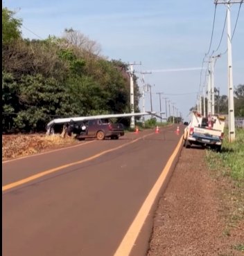Dois acidentes em Palotina; um hoje (16)  e outro ontem dia 15, envolvendo uma van da prefeitura de Nova Santa Rosa