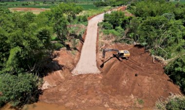 Aqui você ja viu antes- DNIT confirma uso de balsa provisória para travessia no Rio Piquiri