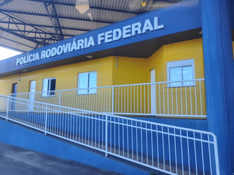 Acidente entre caminhão e carro interdita BR-369 em Corbélia; motorista embriagado é identificado