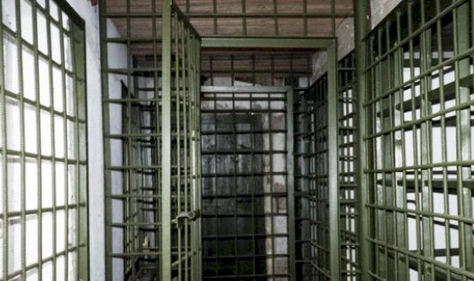 Oito presos fogem da Cadeia Pública de Assis Chateaubriand