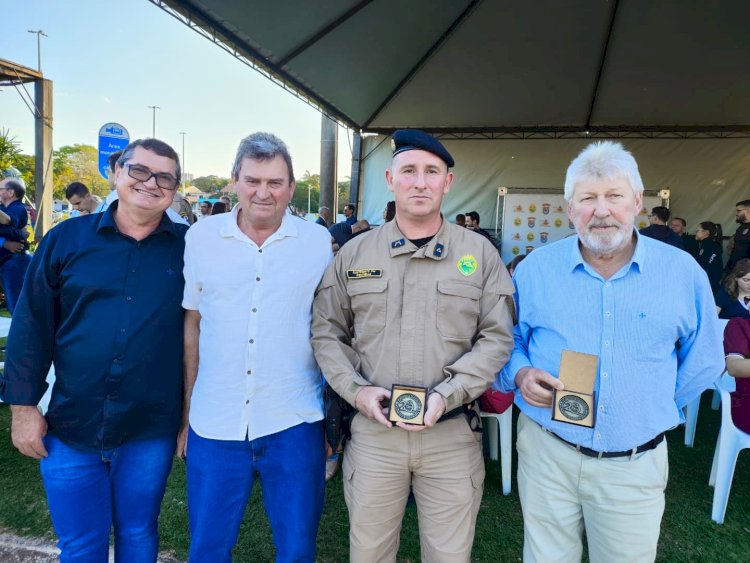 Autoridades de Nova Santa Rosa participam das comemorações dos 20 anos do 19º BPM de Toledo