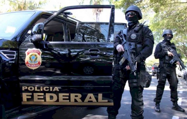 Polícia Federal e BPFRON apreende Droga, Carros e prende um traficante no interior de Nova Santa Rosa