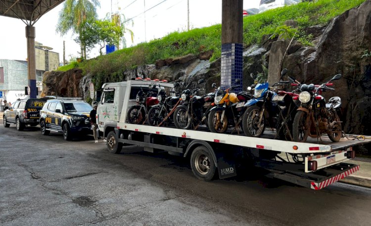 PRF apreende 55 motocicletas estrangeiras em operação na BR-277, em Foz do Iguaçu