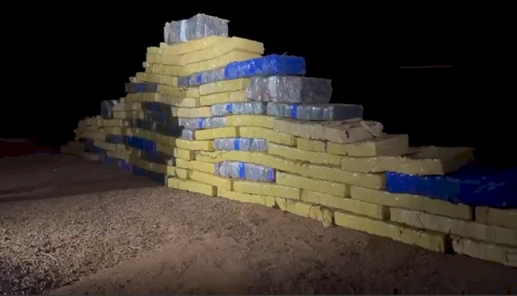 BPFRON, PF e PC apreendem mais de uma tonelada de maconha no Lago de Itaipu, em Santa Helena