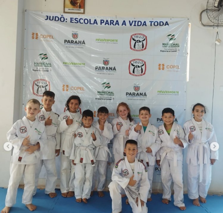 Prefeito Backes recebe integrantes de projeto de judô