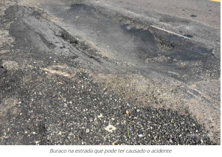 Buraco na pista pode ter causado acidente com duas mortes na PR-323, entre Umuarama e Cruzeiro do Oeste