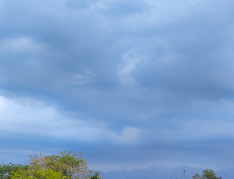 Atualizado: Foto do satélite mostra sistema frontal no Oeste do Paraná  com previsão de  tempestades na região