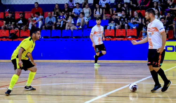 Noite de decisões no futsal e no bolão movimenta a segunda-feira (17) em Nova Santa Rosa