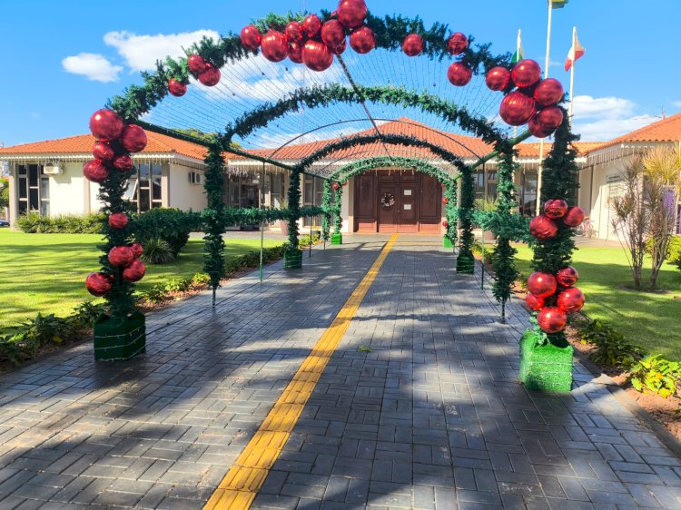 Nova Santa Rosa lança concurso público com salários de até R$ 9,1 mil