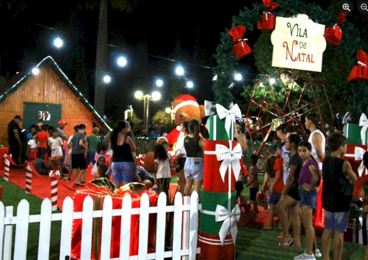 Emoção e encantamento marcaram a noite de domingo (30) no Natal da Família de Nova Santa Rosa