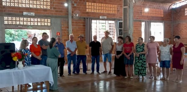 Clube de Idosos realizam confraternizações de encerramento das atividades de 2025 em Marechal Rondon