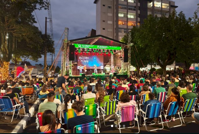 Natal Luz e Encanto ilumina a noite desta terça-feira dia 09